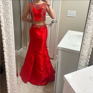 Elegant Red Embellished two piece prom dress